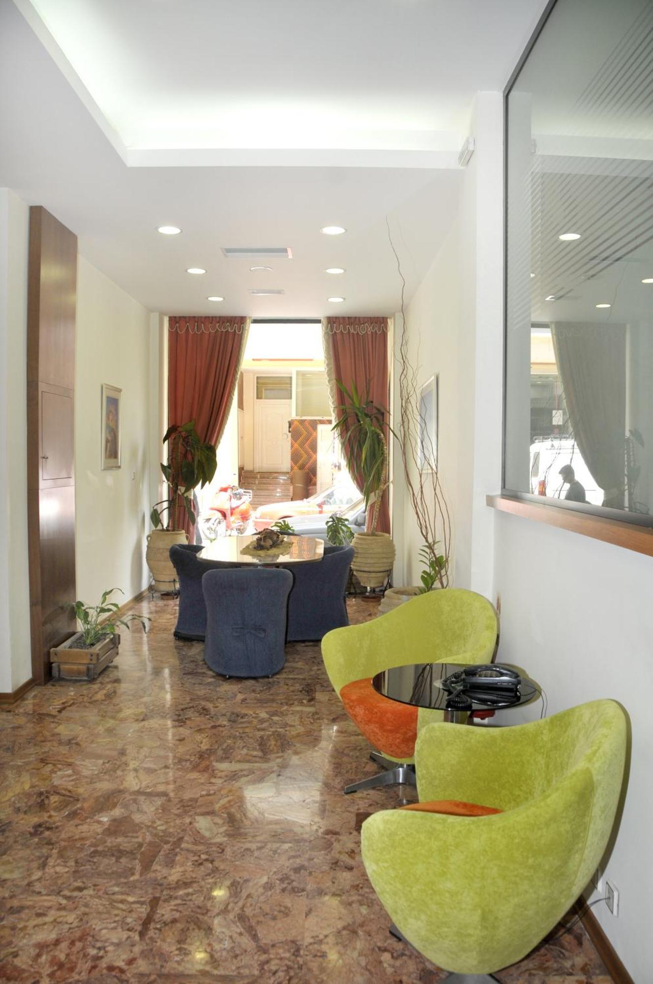 Hotel Elena Lamía Dış mekan fotoğraf